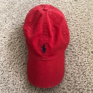 Red polo hat with navy blue accents. Perfect!